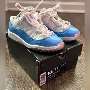 Nike Air Jordan 11 Retro Low BT University Blue 505836-106 Kids Size 10C